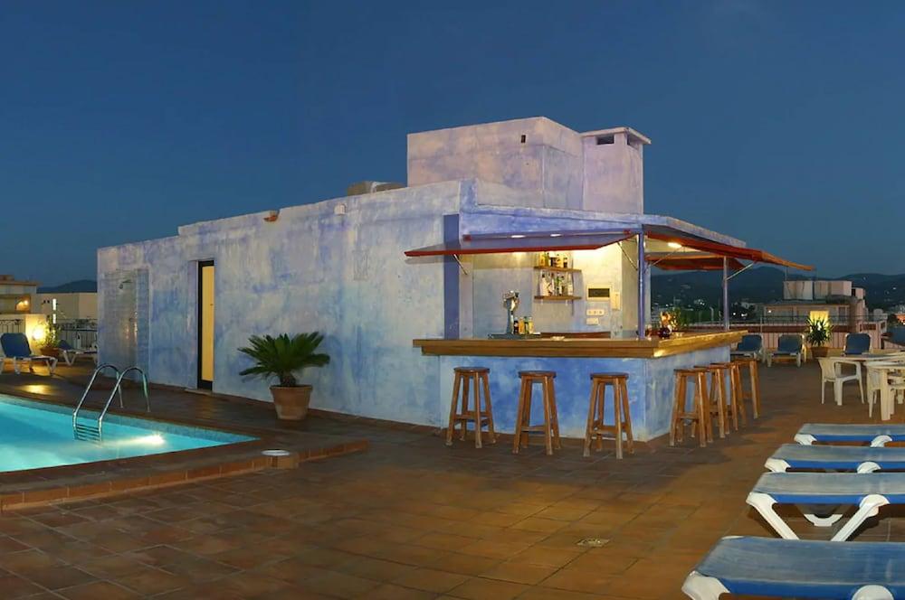 Apartamentos Casa Maria Сан-Антонио-Абад Экстерьер фото